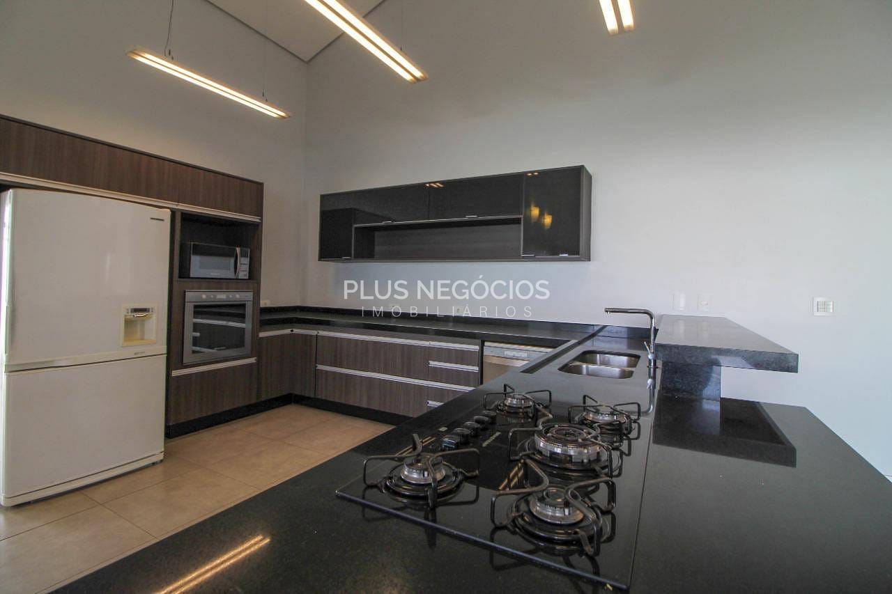 Casa à venda e aluguel com 4 quartos, 453m² - Foto 12