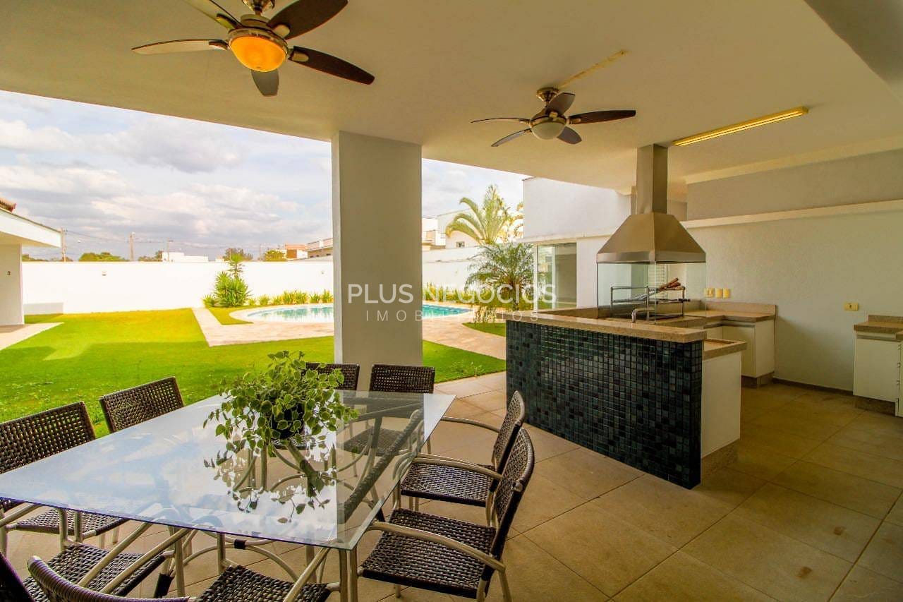 Casa à venda e aluguel com 4 quartos, 453m² - Foto 8