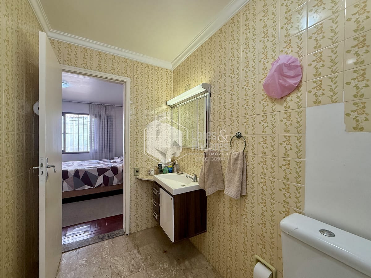 Casa à venda com 4 quartos, 165m² - Foto 33