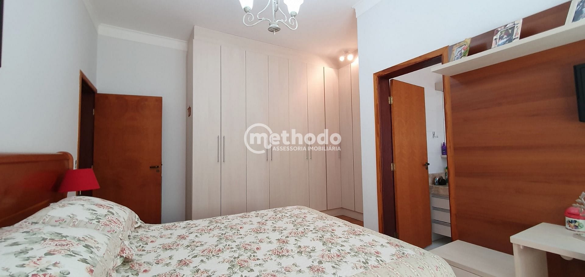 Casa, 3 quartos, 278 m² - Foto 15