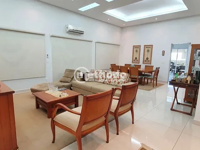 Casa com 450m² 3 quartos e 5 banheiros, à venda, no bairro Parque Brasil 500 em Paulínia