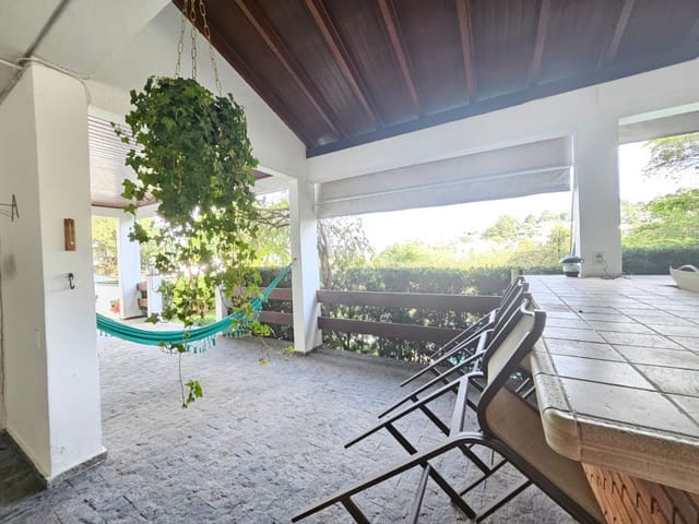 Casa com 550m² 3 quartos e 5 banheiros, à venda, no bairro Alphaville em Santana de Parnaíba