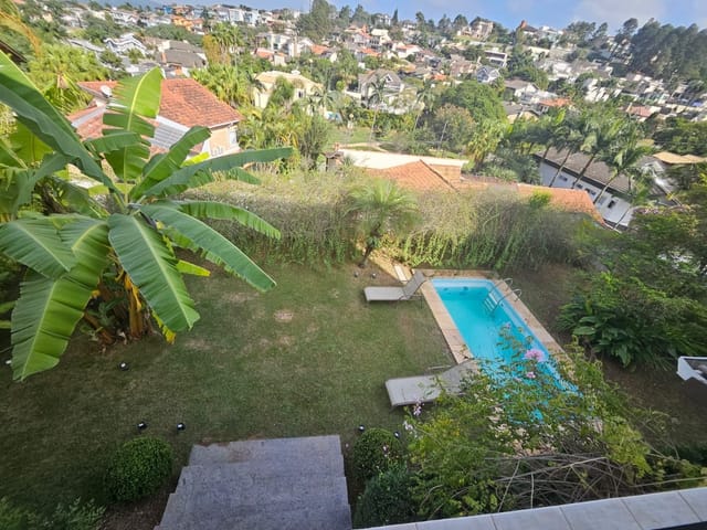 Casa com 550m² 3 quartos e 5 banheiros, à venda, no bairro Alphaville em Santana de Parnaíba