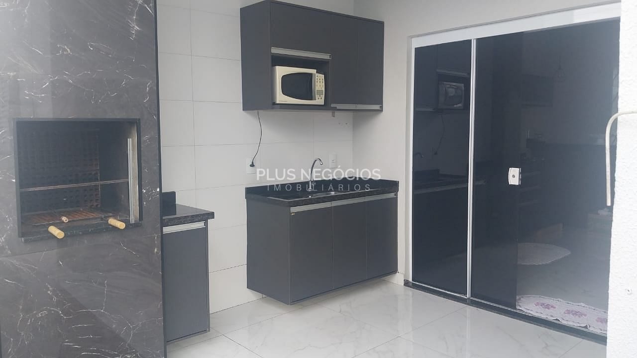 Casa à venda com 2 quartos, 110m² - Foto 5
