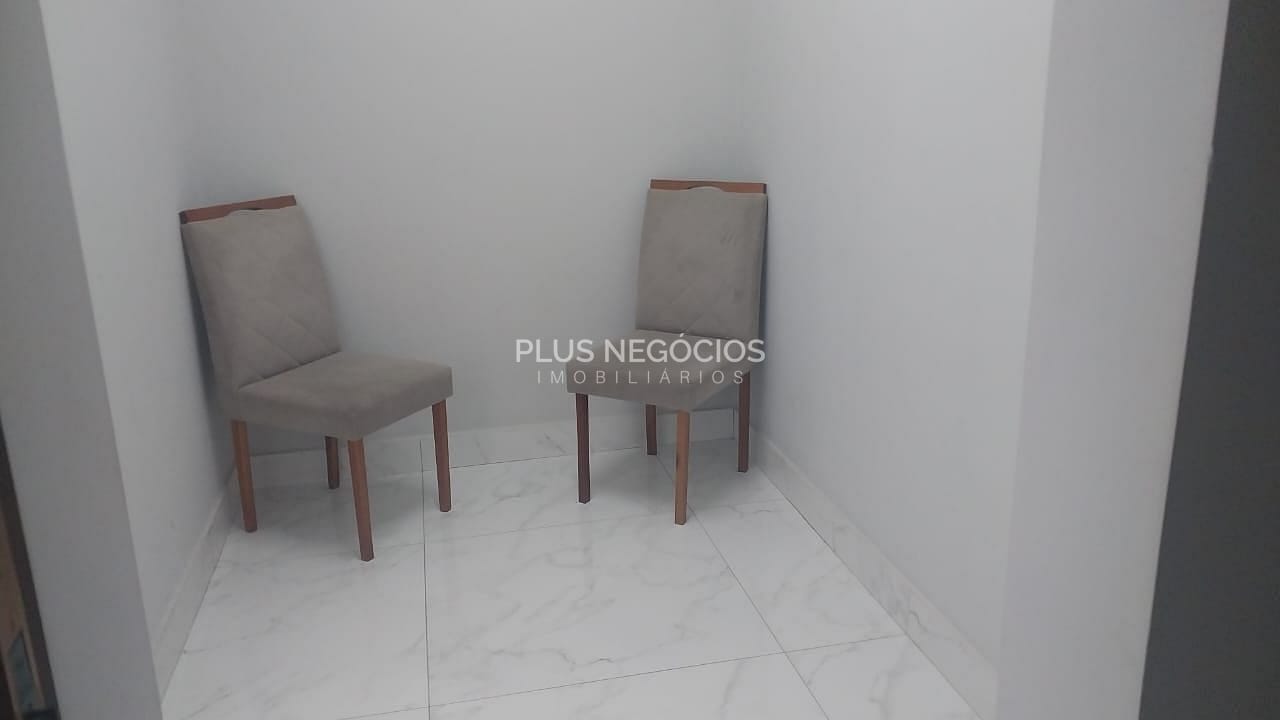 Casa à venda com 2 quartos, 110m² - Foto 8