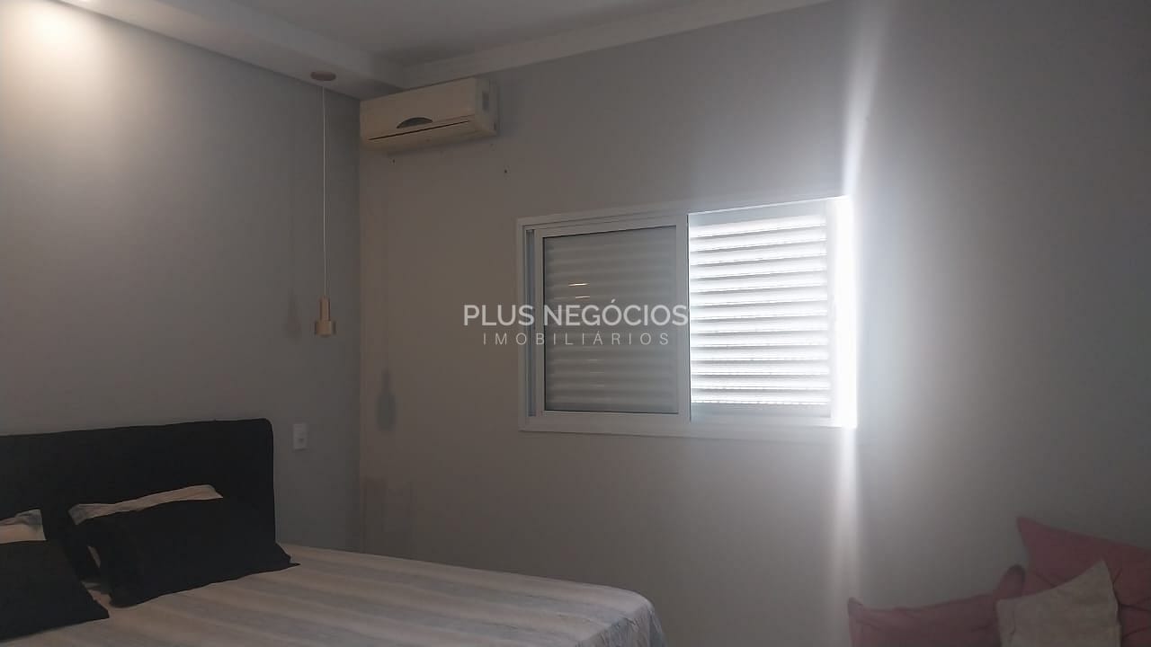 Casa à venda com 2 quartos, 110m² - Foto 10