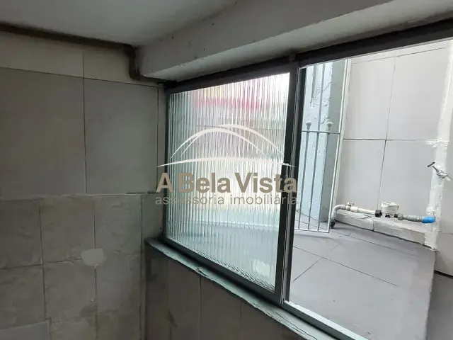 Casa 2 quartos e 1 banheiro, para alugar, no bairro VL OSASCO em Osasco