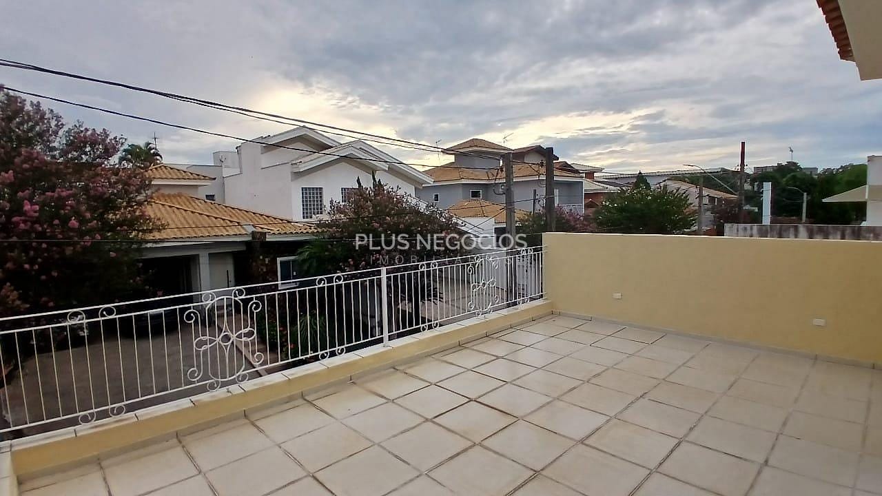 Casa à venda e aluguel com 4 quartos, 228m² - Foto 22
