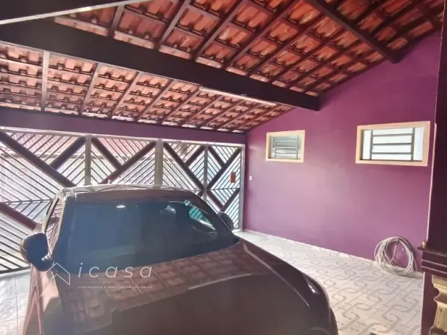 Casa com 250m² 3 quartos e 2 banheiros, à venda, no bairro Jardim Ismênia em São José dos Campos