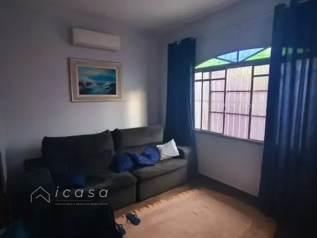 Casa com 250m² 3 quartos e 2 banheiros, à venda, no bairro Jardim Ismênia em São José dos Campos