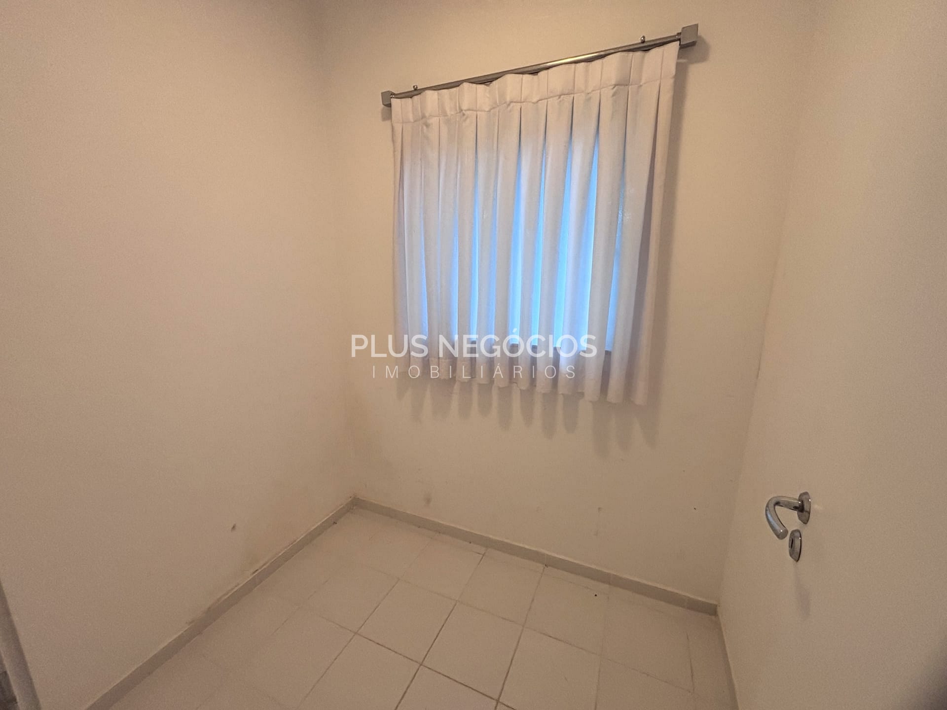 Casa, 4 quartos, 329 m² - Foto 5