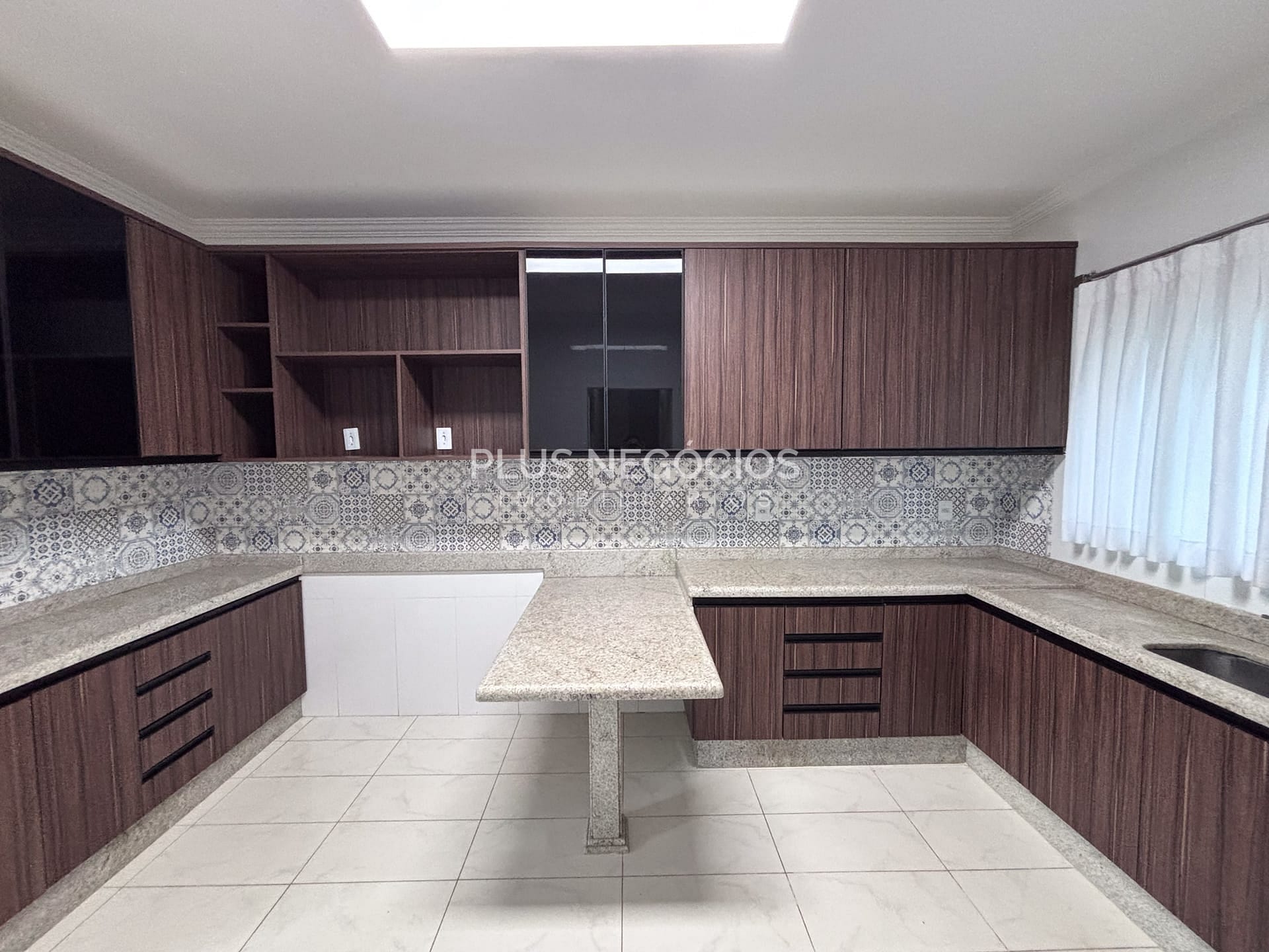 Casa, 4 quartos, 329 m² - Foto 13