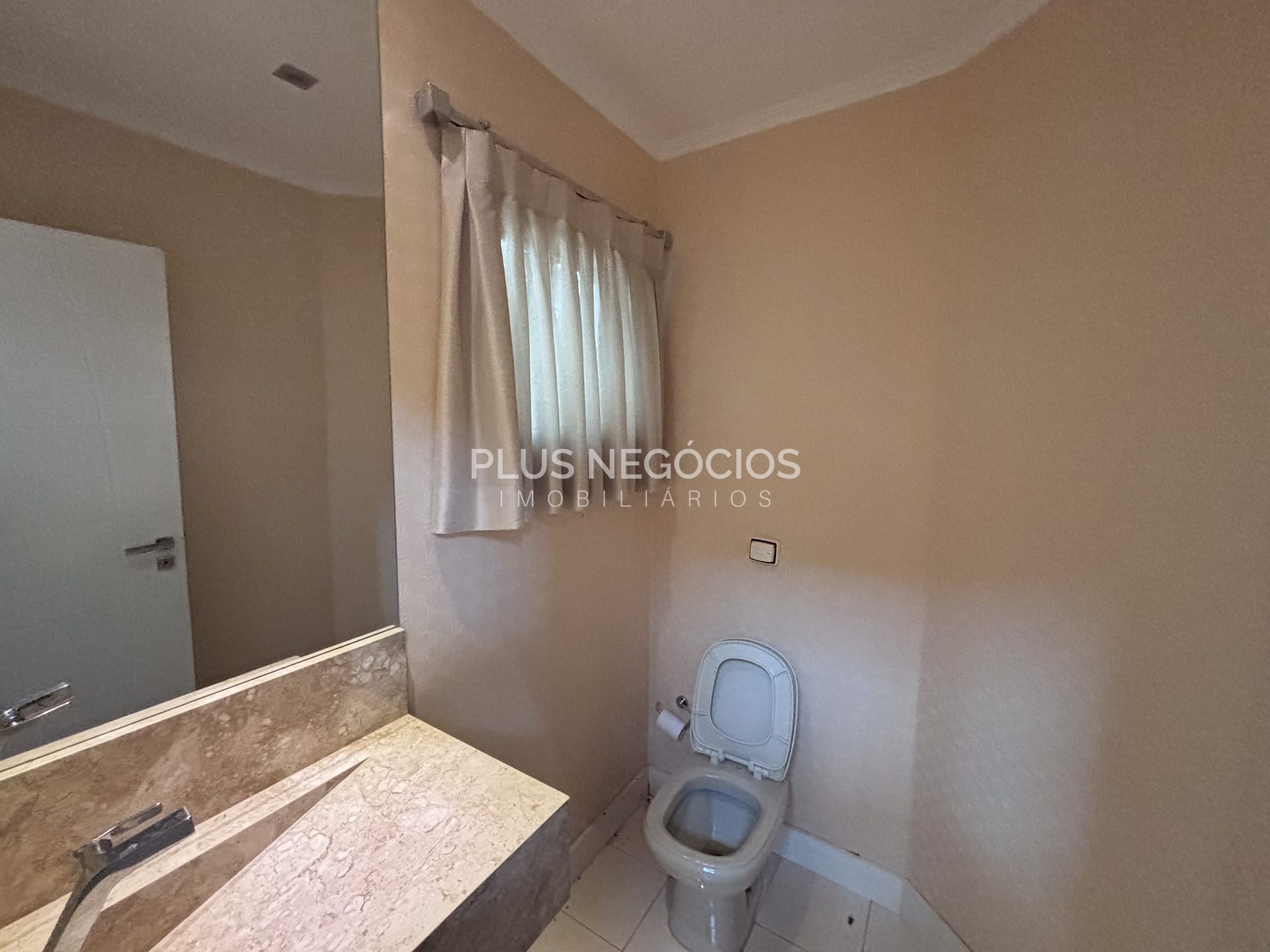 Casa, 4 quartos, 329 m² - Foto 28