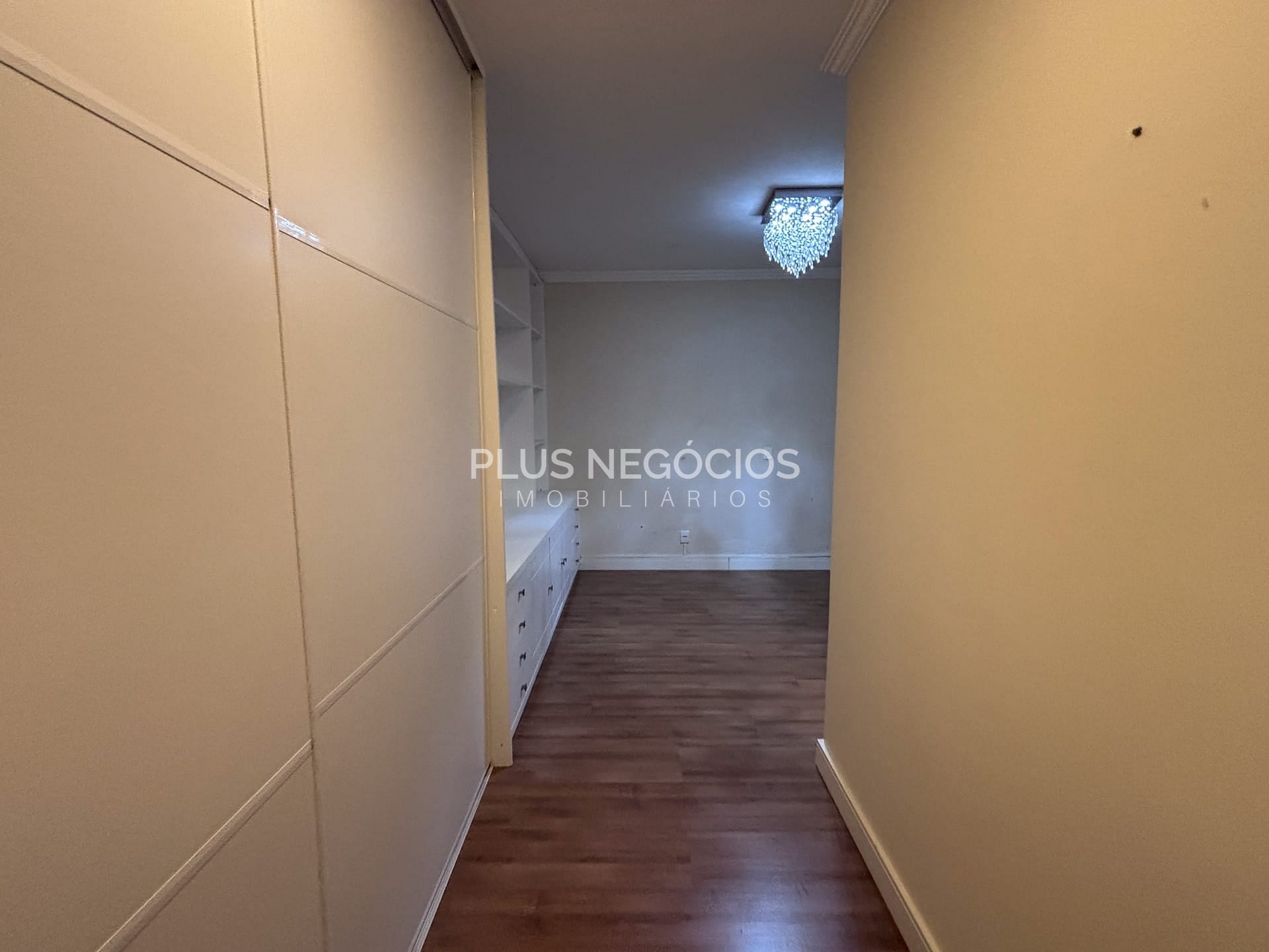 Casa, 4 quartos, 329 m² - Foto 37