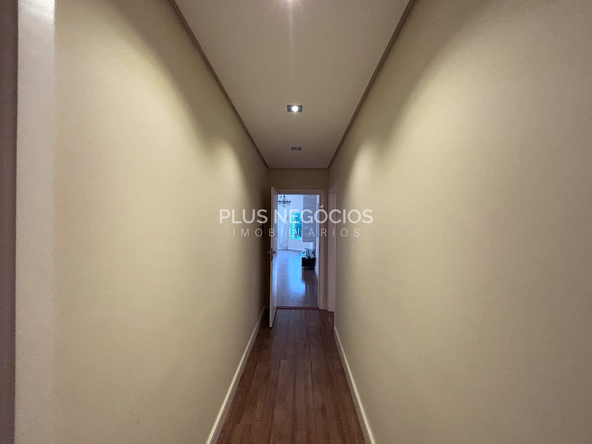 Casa, 4 quartos, 329 m² - Foto 42