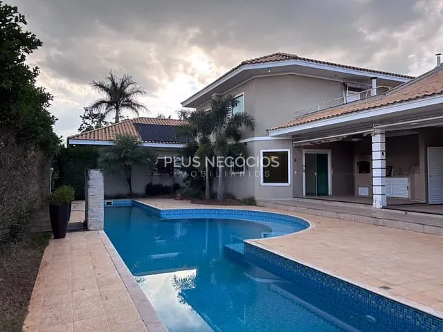 Casa com 1472m² 4 quartos e 6 banheiros, à venda, no bairro lago azul em Araçoiaba da Serra