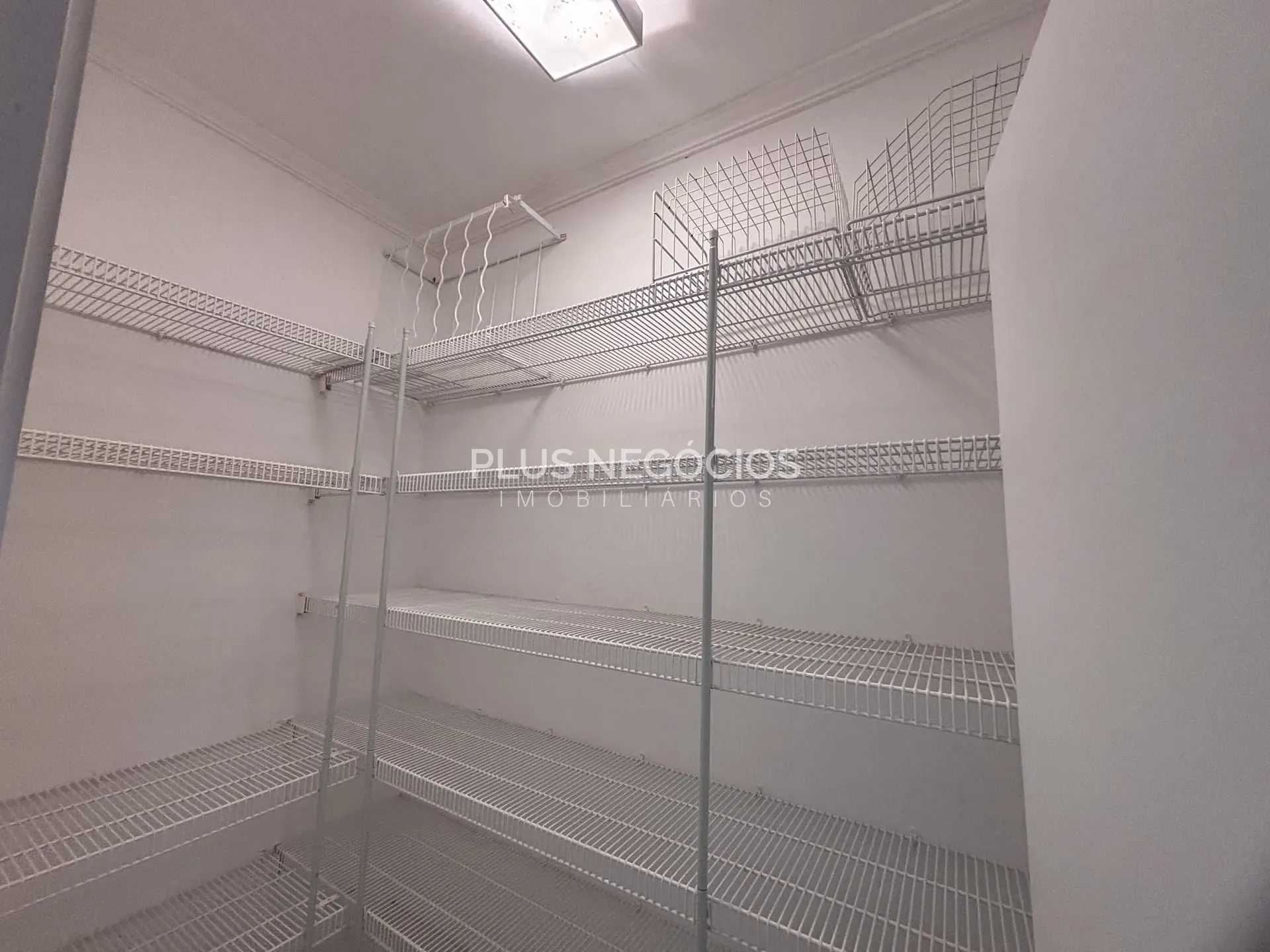Casa, 4 quartos, 329 m² - Foto 8