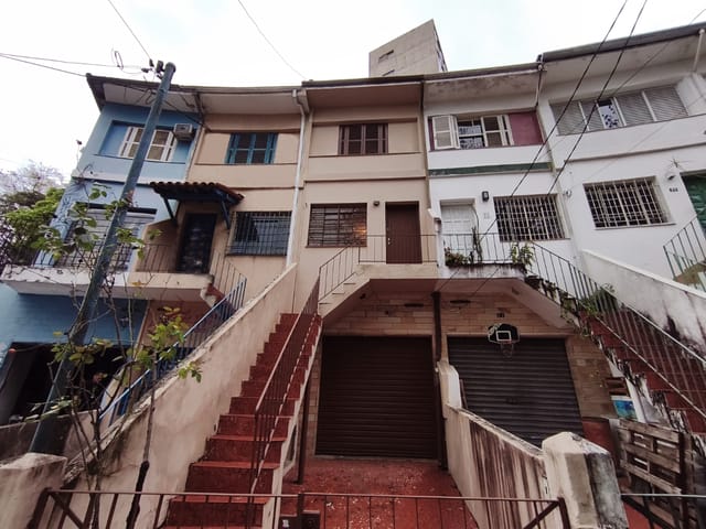 Foto do Casa - Casa tipo para venda em Sumaré com 2 quartos, 88m² | Lares e Andares Imóveis