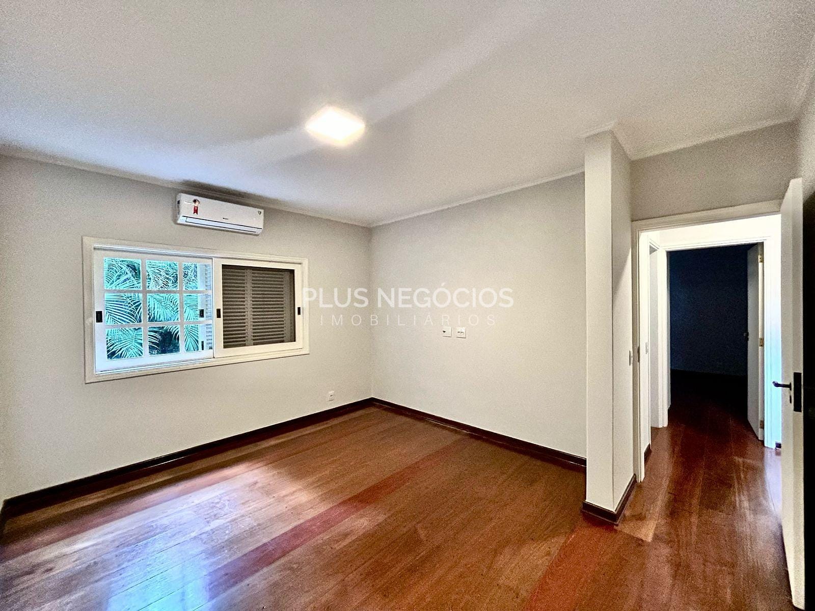 Casa à venda e aluguel com 4 quartos, 500m² - Foto 13