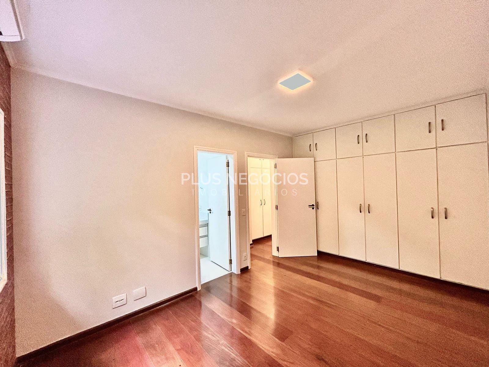 Casa à venda e aluguel com 4 quartos, 500m² - Foto 15