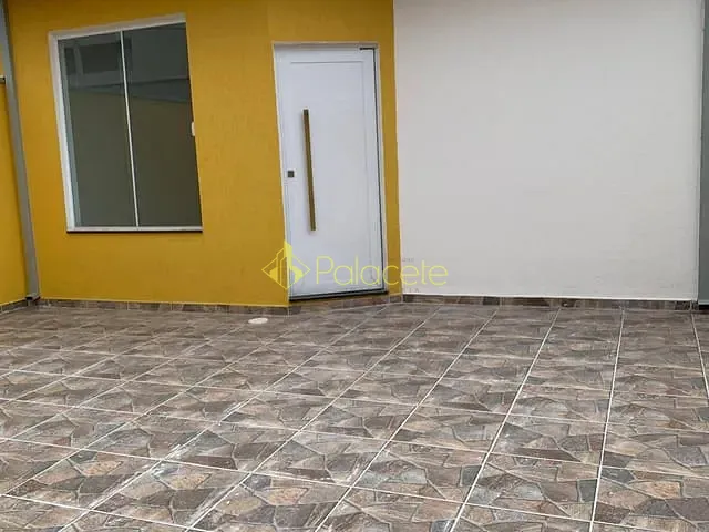 Casa com 176m² 3 quartos e 2 banheiros, à venda ou para alugar, no bairro Loteamento Residencial e Comercial Flamboyant em Pindamonhangaba