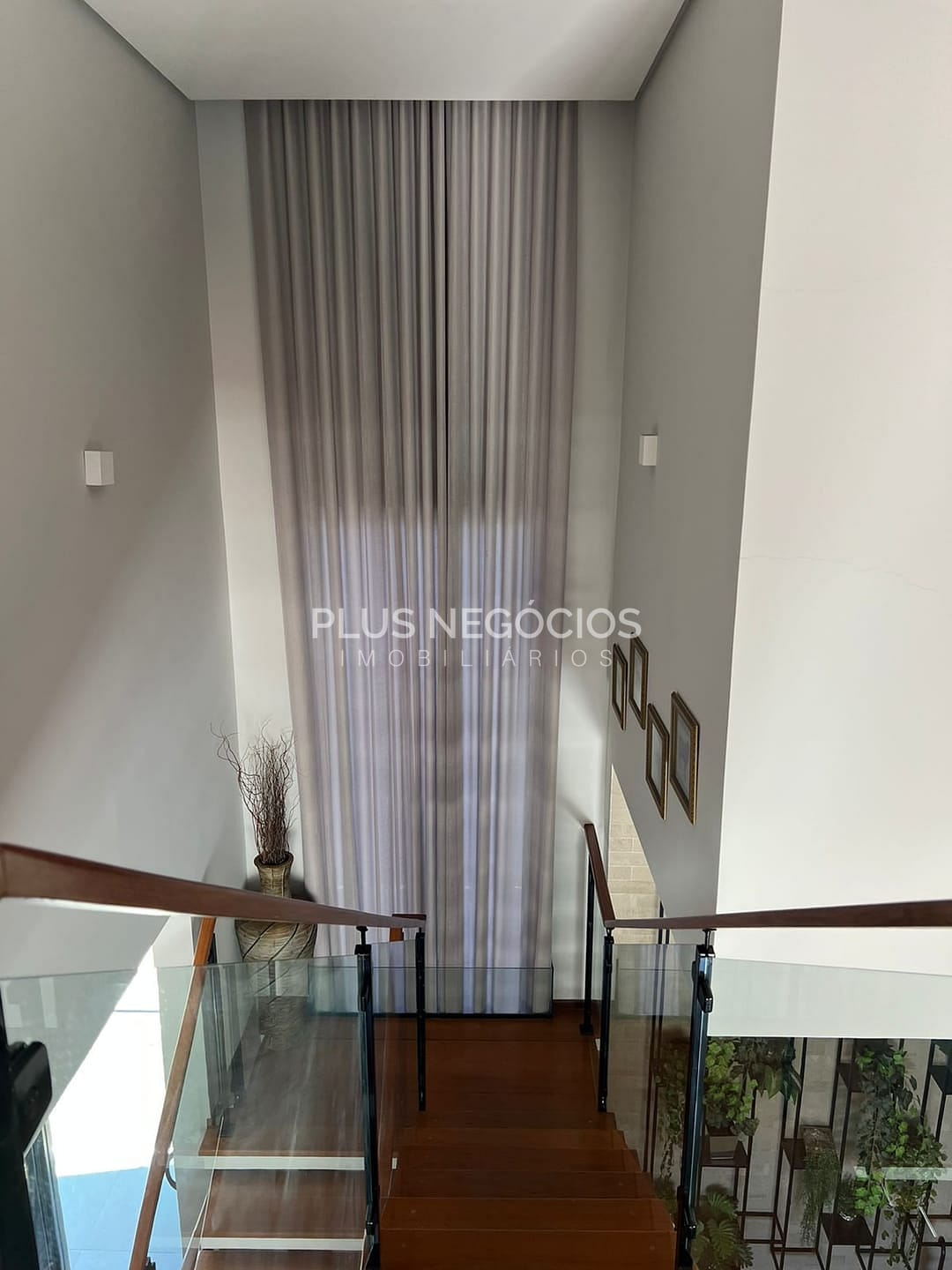 Casa à venda com 4 quartos, 311m² - Foto 28