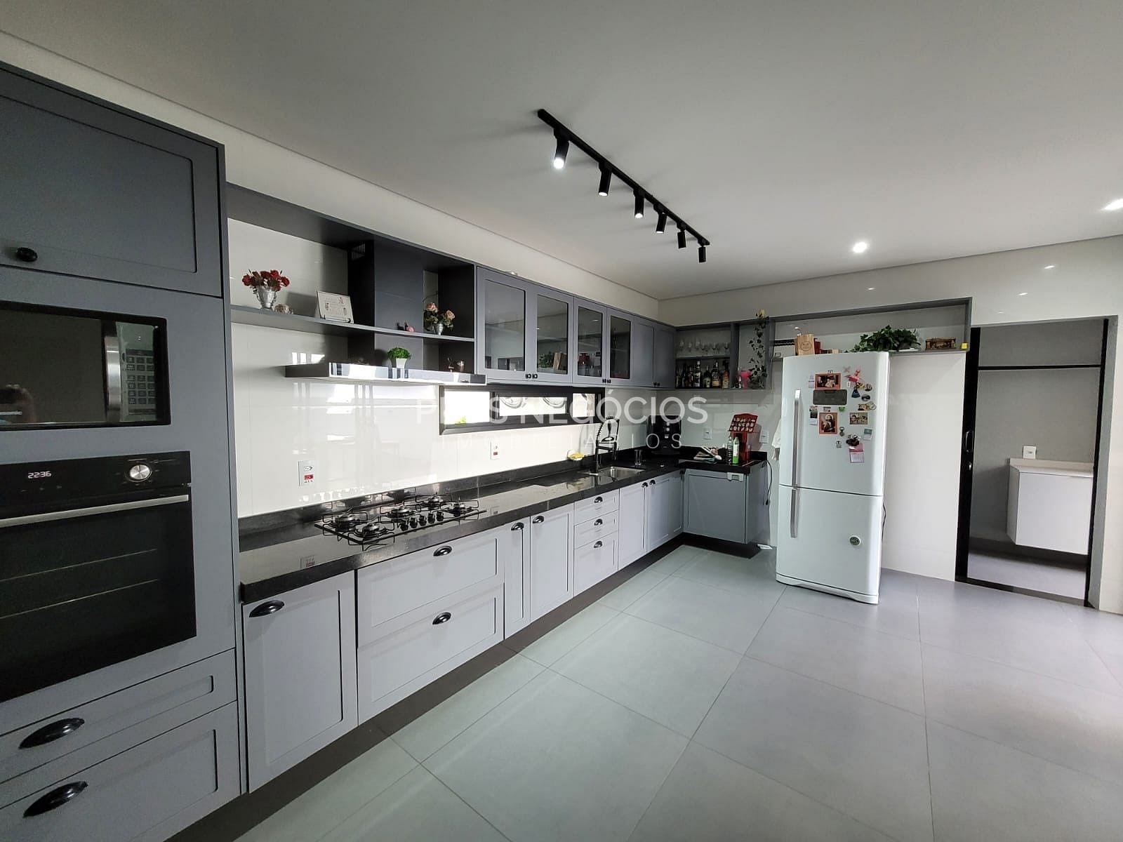 Casa, 3 quartos, 177 m² - Foto 6