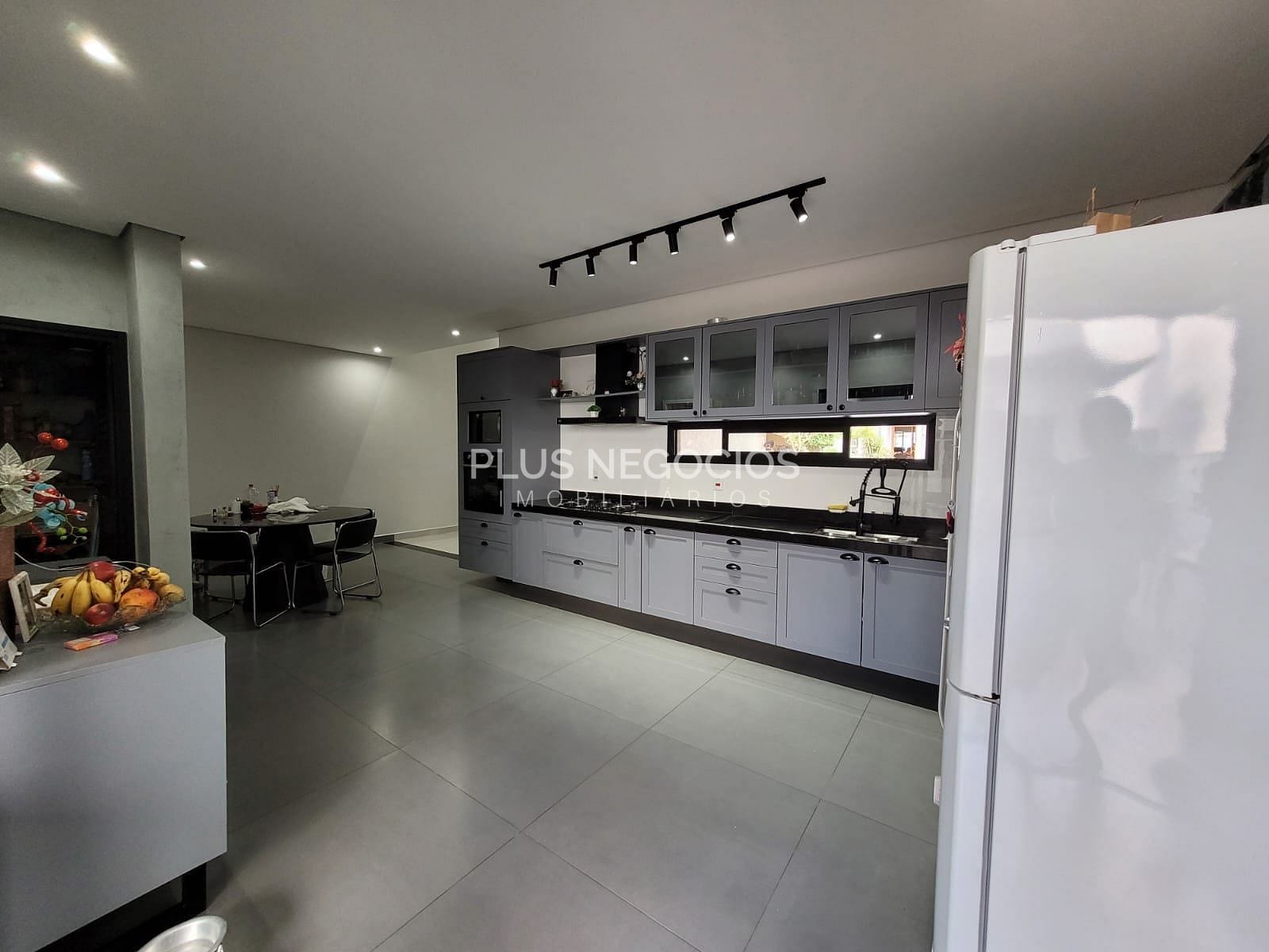 Casa, 3 quartos, 177 m² - Foto 7