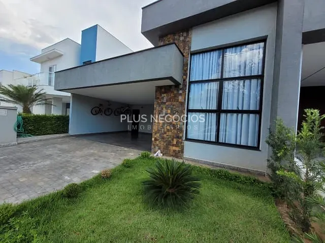 Casa com 250m² 3 quartos e 4 banheiros, à venda, no bairro Chácaras Reunidas São Jorge em Sorocaba