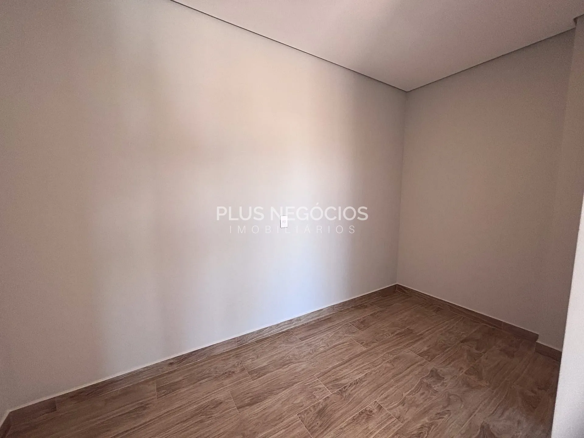 Casa, 4 quartos, 299 m² - Foto 4