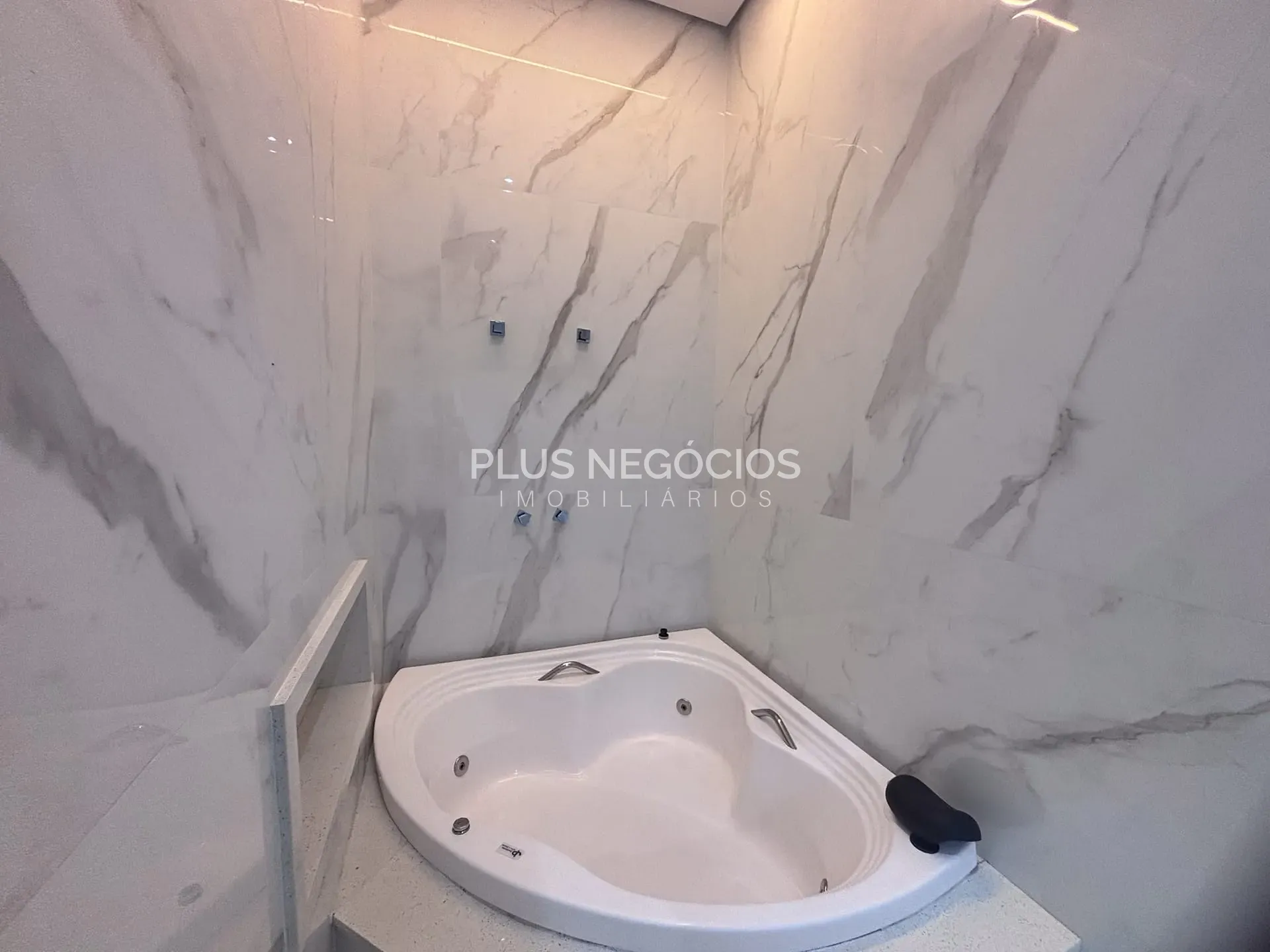 Casa, 4 quartos, 350 m² - Foto 61