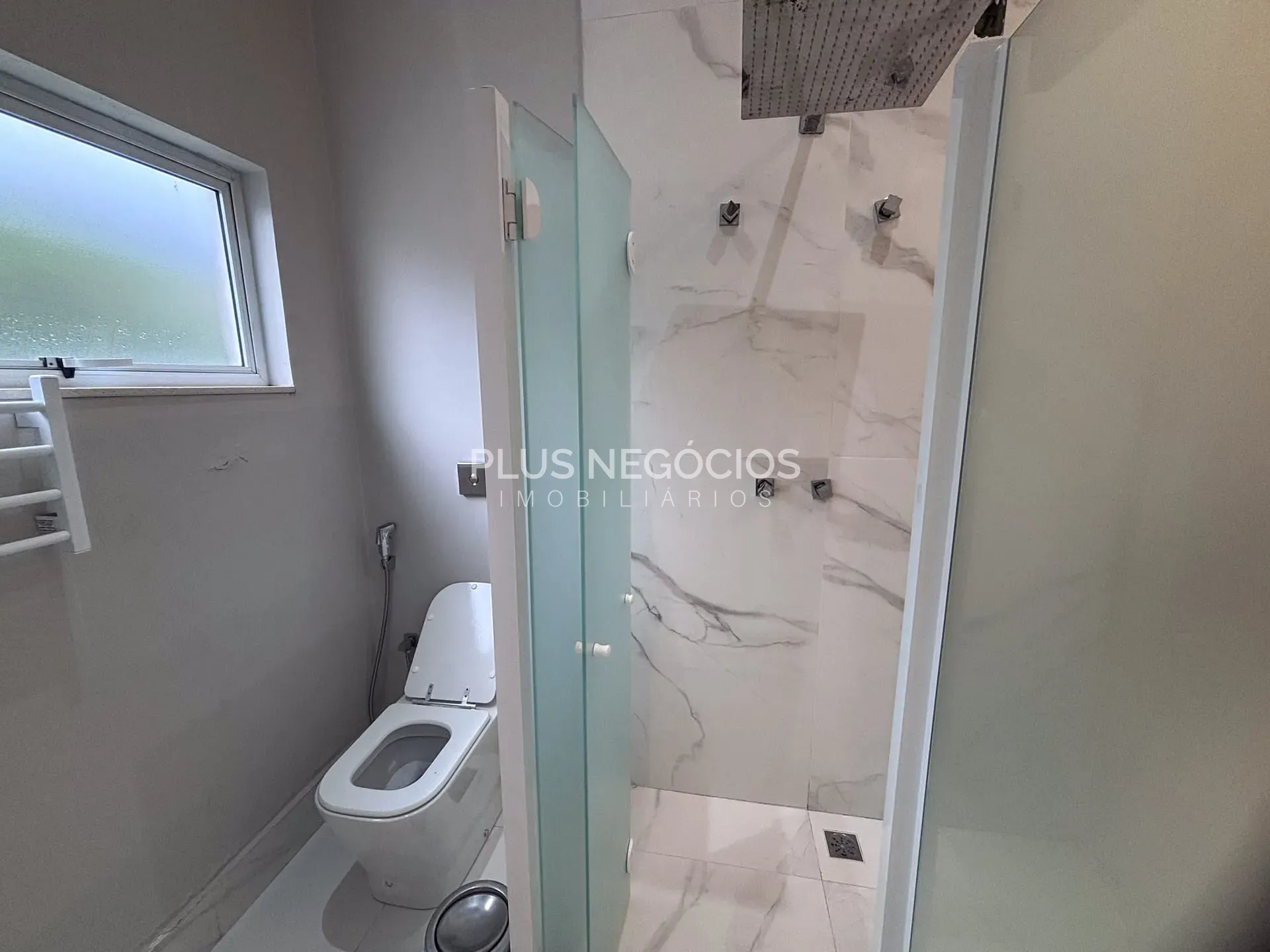 Casa, 4 quartos, 350 m² - Foto 40