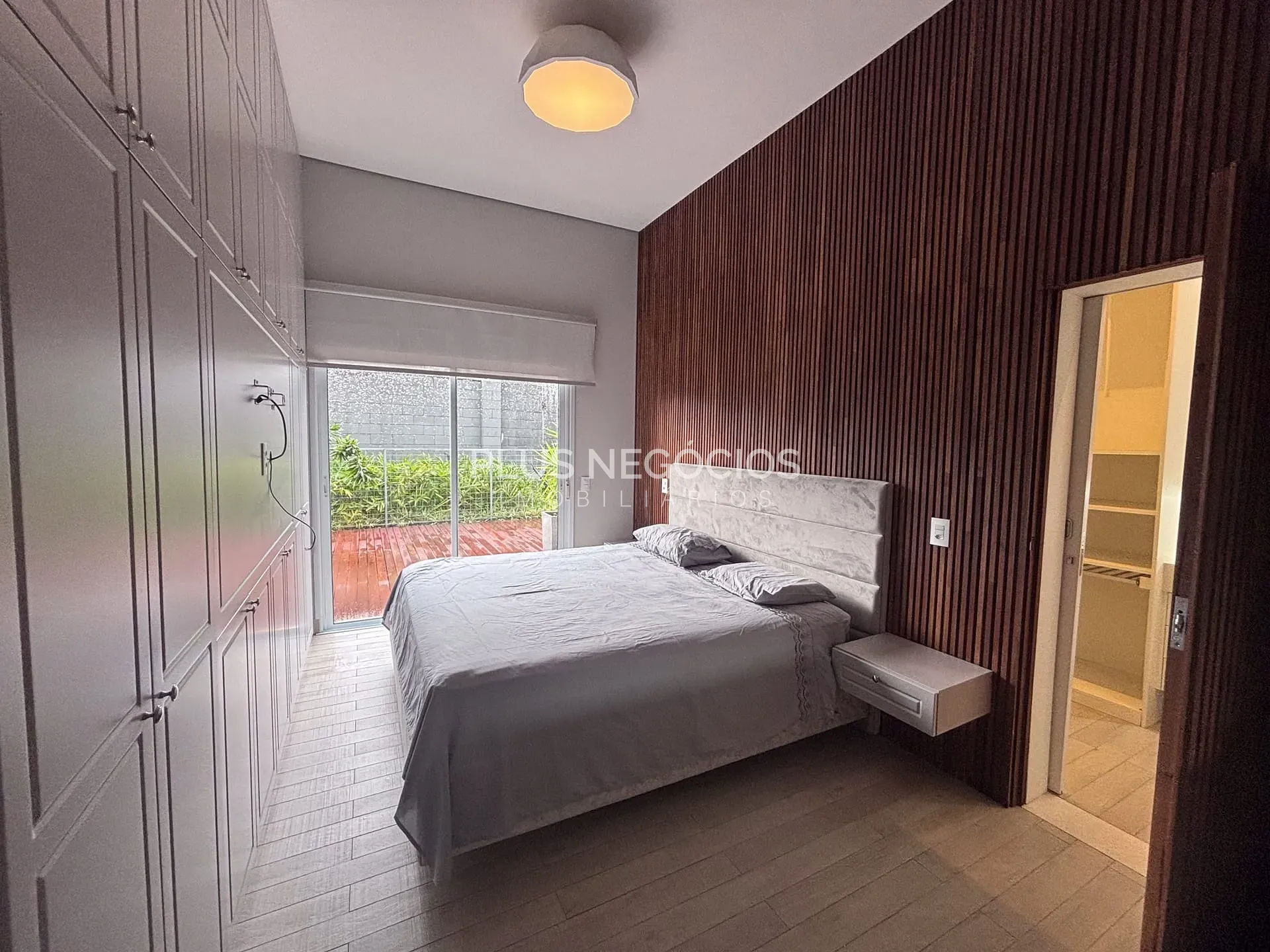 Casa, 4 quartos, 350 m² - Foto 35