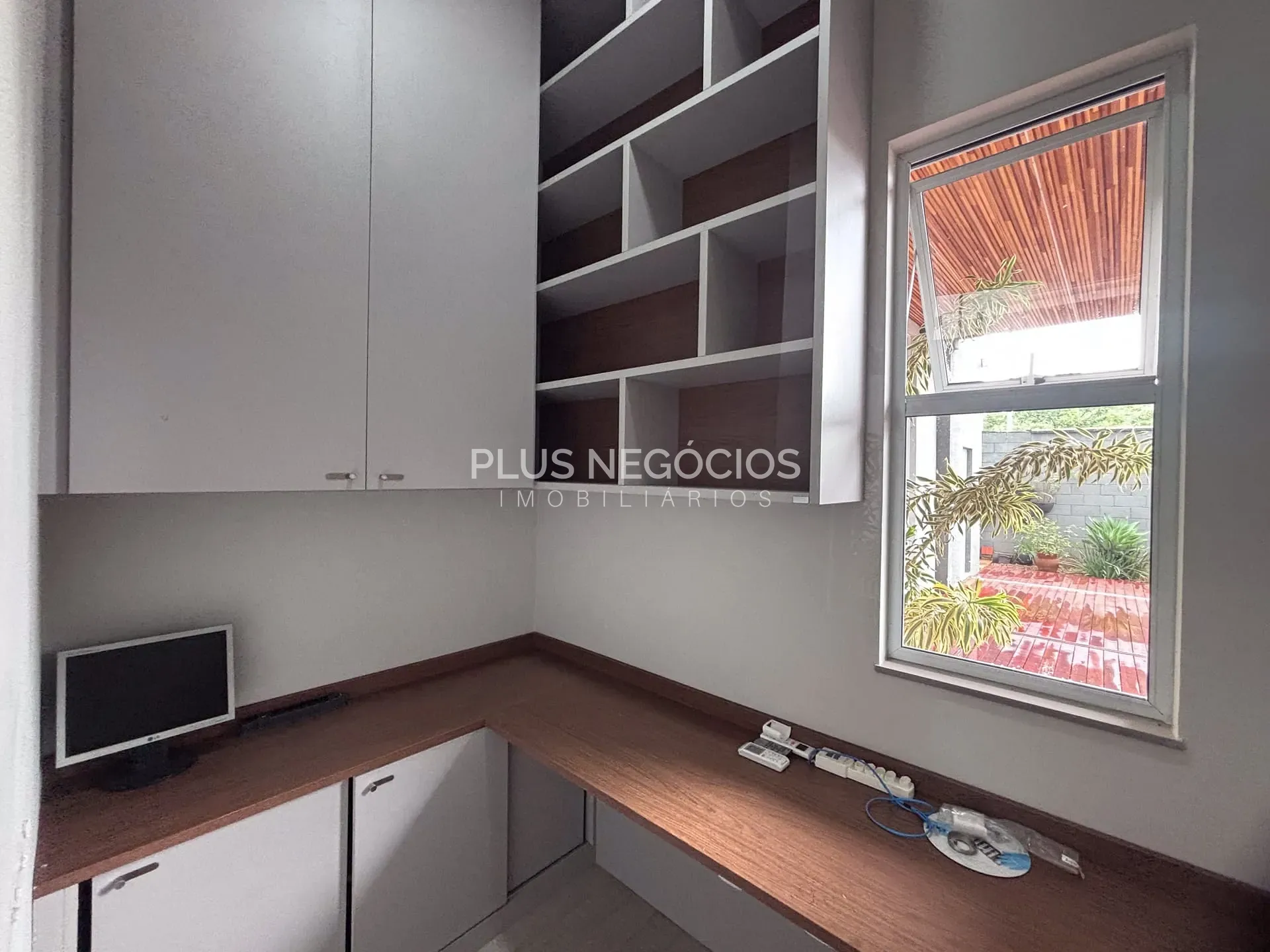 Casa, 4 quartos, 350 m² - Foto 9