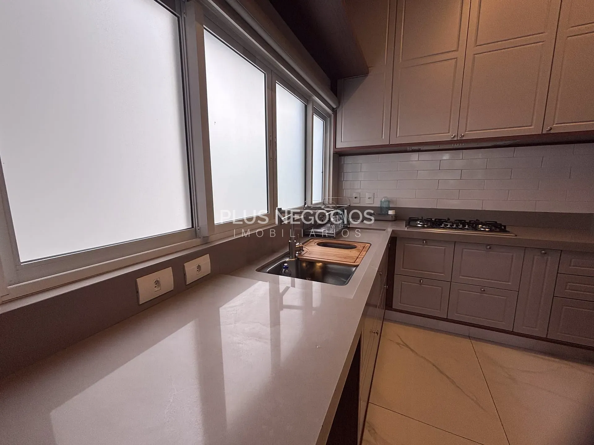 Casa, 4 quartos, 350 m² - Foto 11