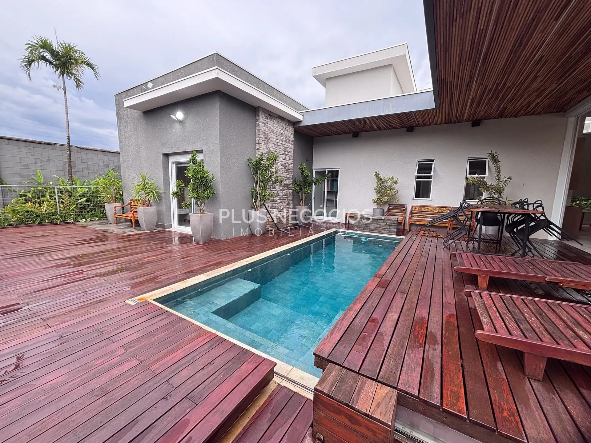 Casa, 4 quartos, 350 m² - Foto 31