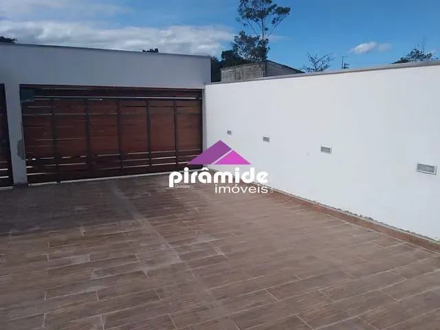 Casa com 250m² 4 quartos e 4 banheiros, à venda, no bairro Massaguaçu em Caraguatatuba