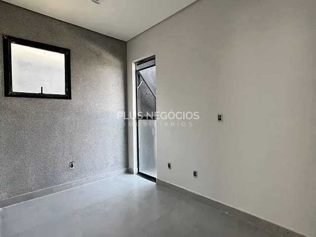Casa com 400m² 3 quartos e 4 banheiros, à venda ou para alugar, no bairro Vila Martins em Itu