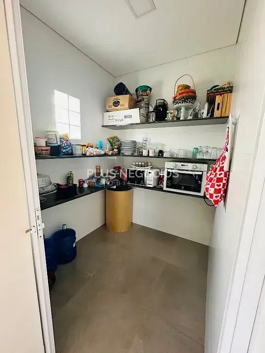 Casa à venda com 3 quartos, 280m² - Foto 19