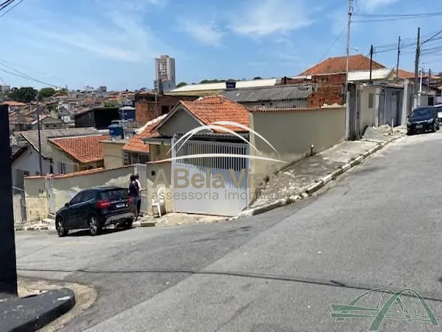 Casa com 200m² 3 quartos e 1 banheiro, à venda, no bairro KM 18 em Osasco