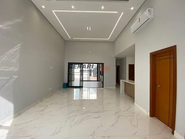 Casa 4 quartos e 6 banheiros, à venda, no bairro Jardim Residencial Dona Lucilla em Indaiatuba
