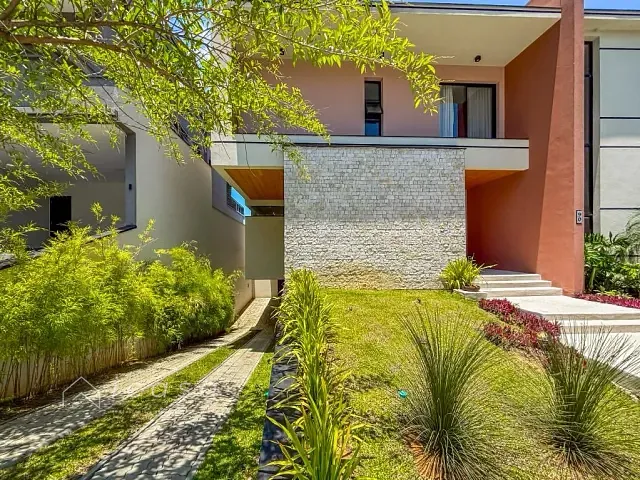 Casa com 521m² 4 quartos e 7 banheiros, à venda, no bairro Condomínio Residencial Montserrat em São José dos Campos