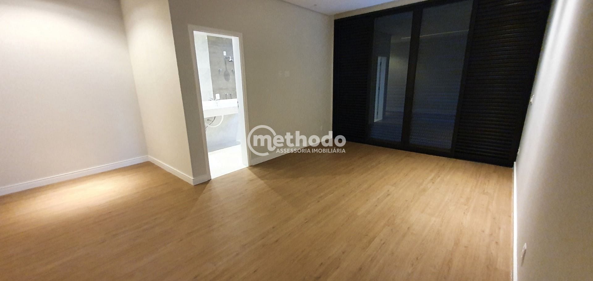 Casa, 3 quartos, 310 m² - Foto 32