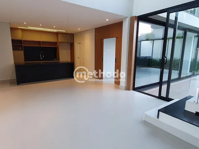 Casa com 379m² 3 quartos e 5 banheiros, à venda, no bairro Loteamento Parque dos Alecrins em Campinas