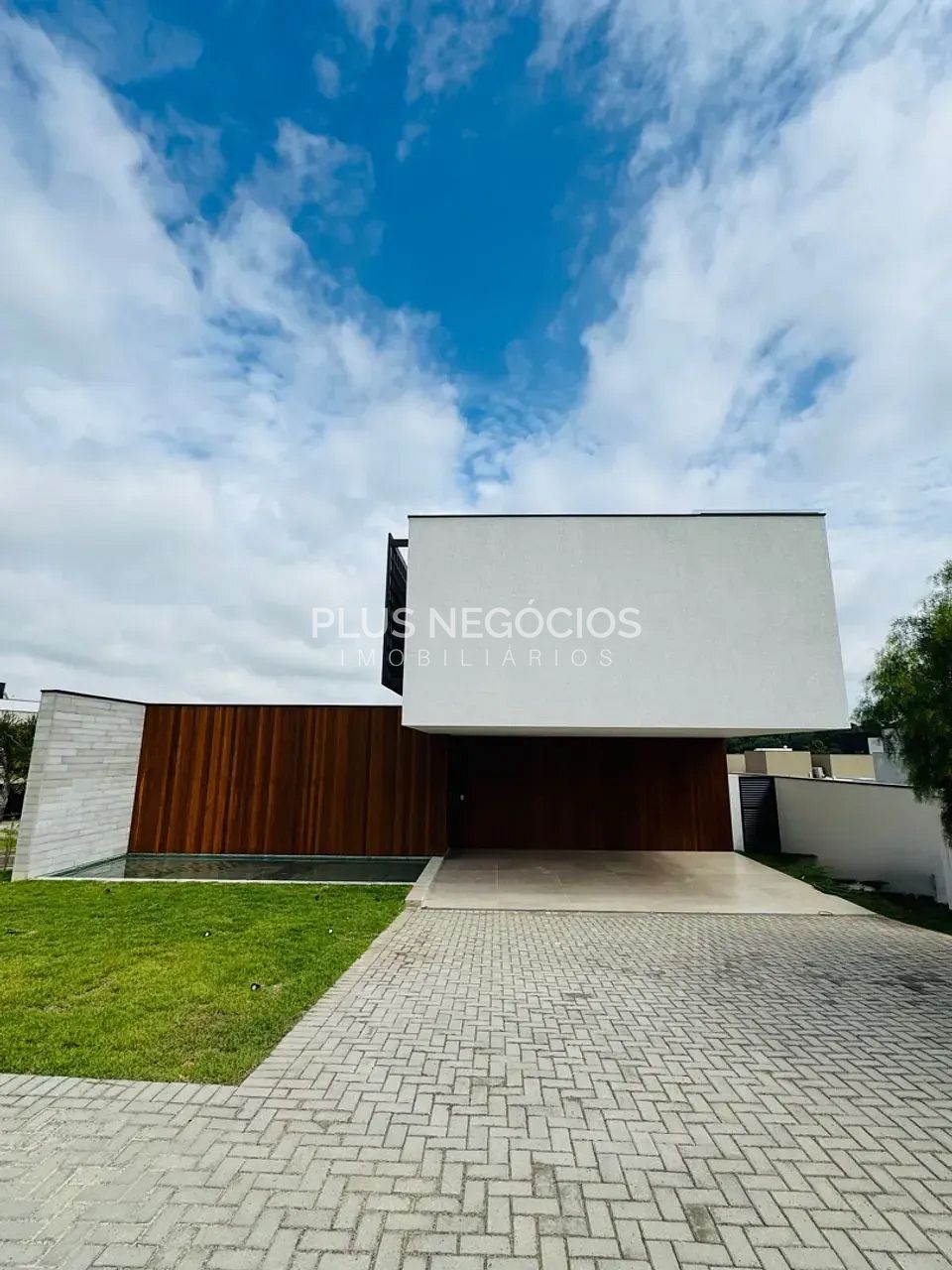 Casa, 4 quartos, 378 m² - Foto 2