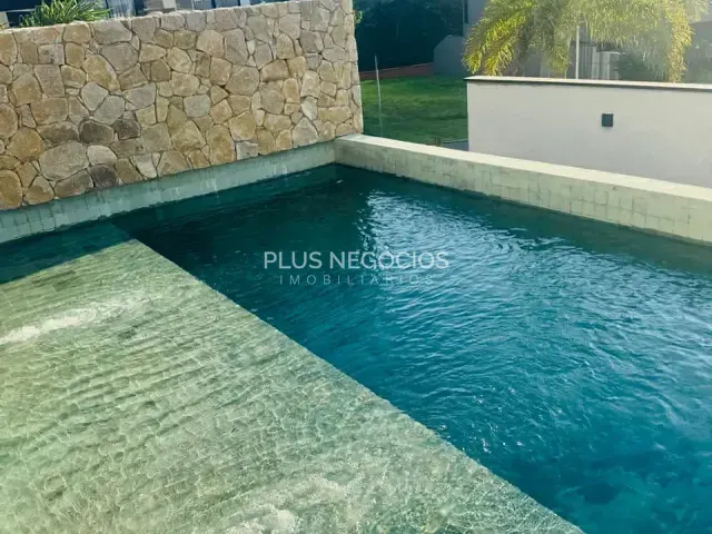 Casa com 530m² 4 quartos e 5 banheiros, à venda, no bairro Alphaville Nova Esplanada 3 em Votorantim