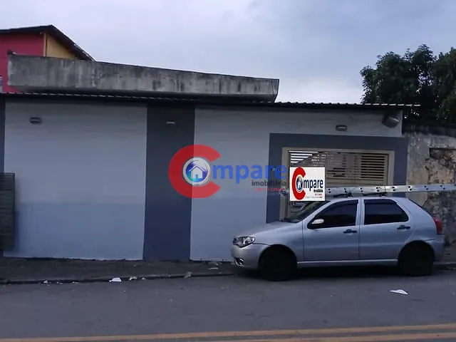 Casa 2 quartos e 2 banheiros, à venda, no bairro Jardim Santo Afonso em Guarulhos