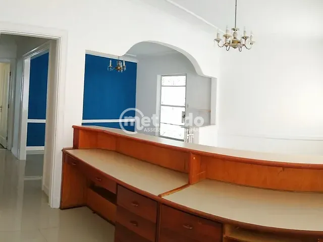 Casa com 403m² 3 quartos e 2 banheiros, à venda, no bairro Jardim Guanabara em Campinas