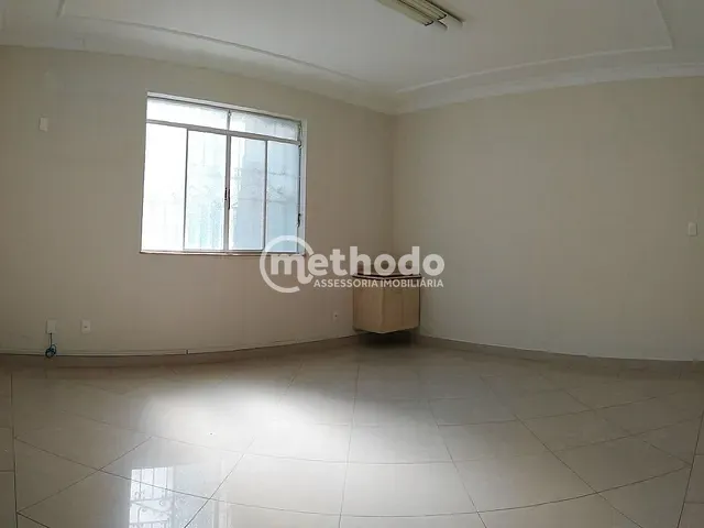 Casa com 403m² 3 quartos e 2 banheiros, à venda, no bairro Jardim Guanabara em Campinas