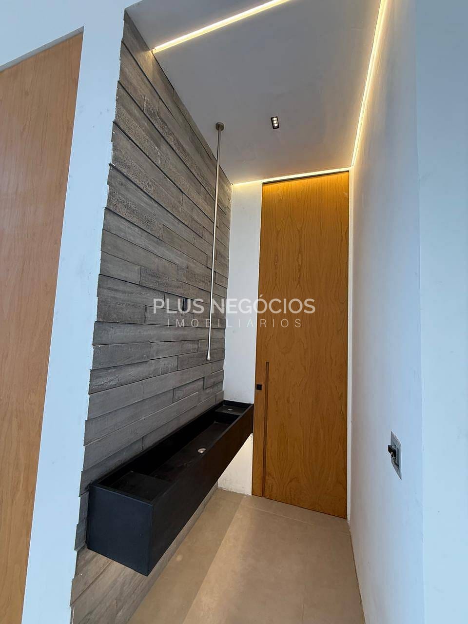 Casa à venda com 4 quartos, 320m² - Foto 6